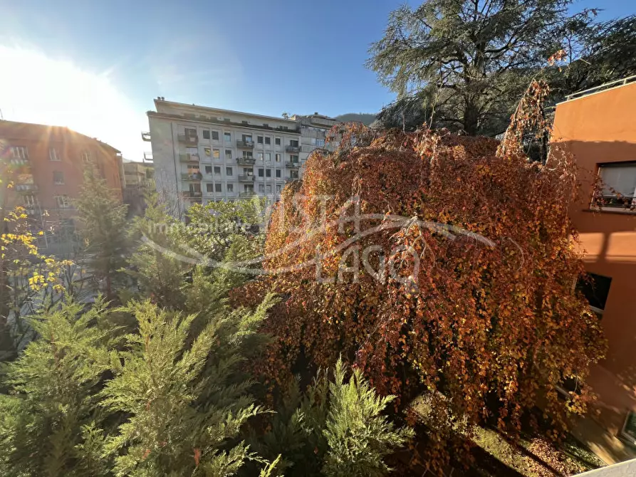 Immagine 12 di Appartamento in affitto  in Via Fratelli Recchi a Como