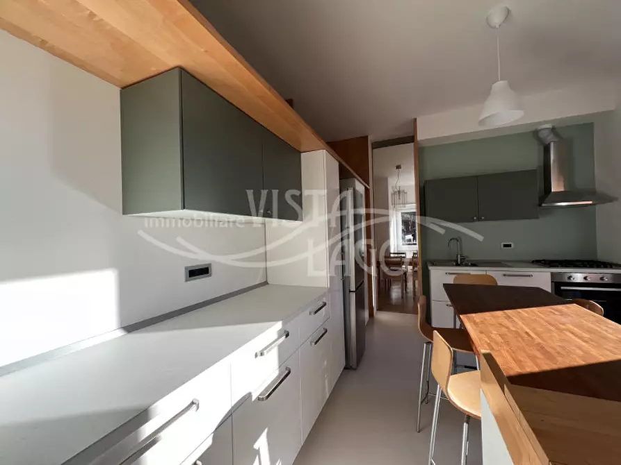 Immagine 13 di Appartamento in affitto  in Via Fratelli Recchi a Como