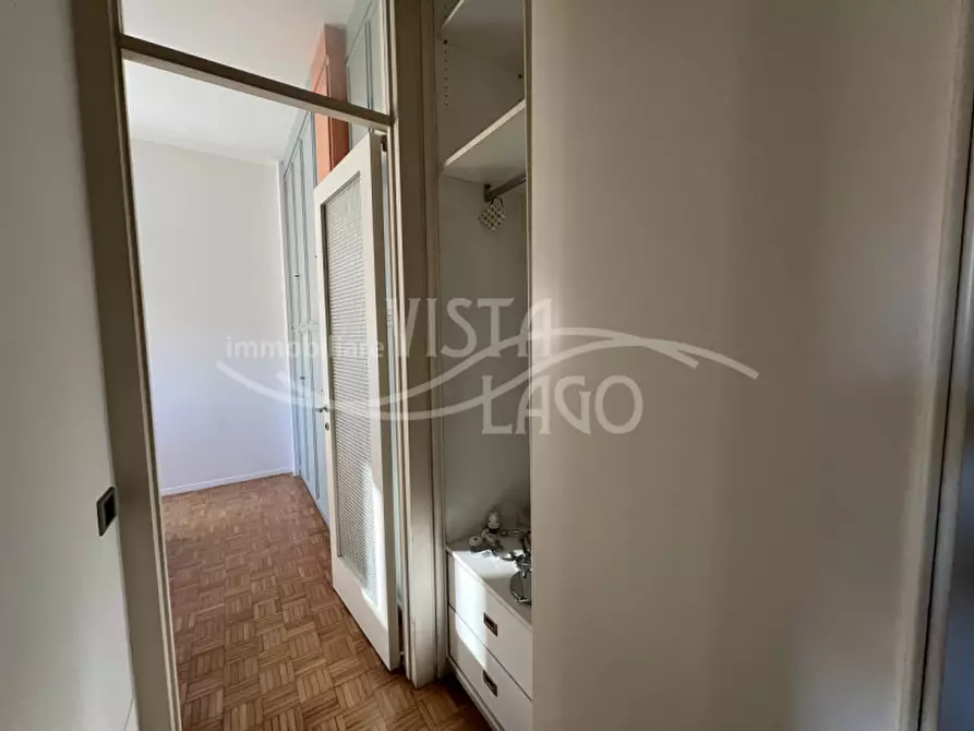 Immagine 17 di Appartamento in affitto  in Via Fratelli Recchi a Como