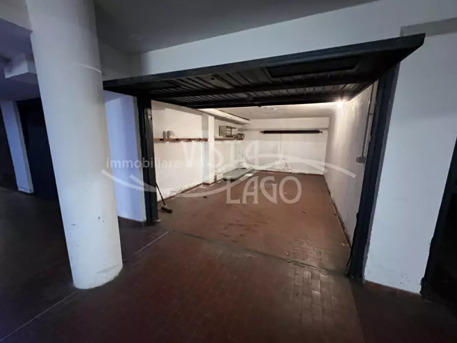 Immagine 31 di Appartamento in affitto  in Via Fratelli Recchi a Como