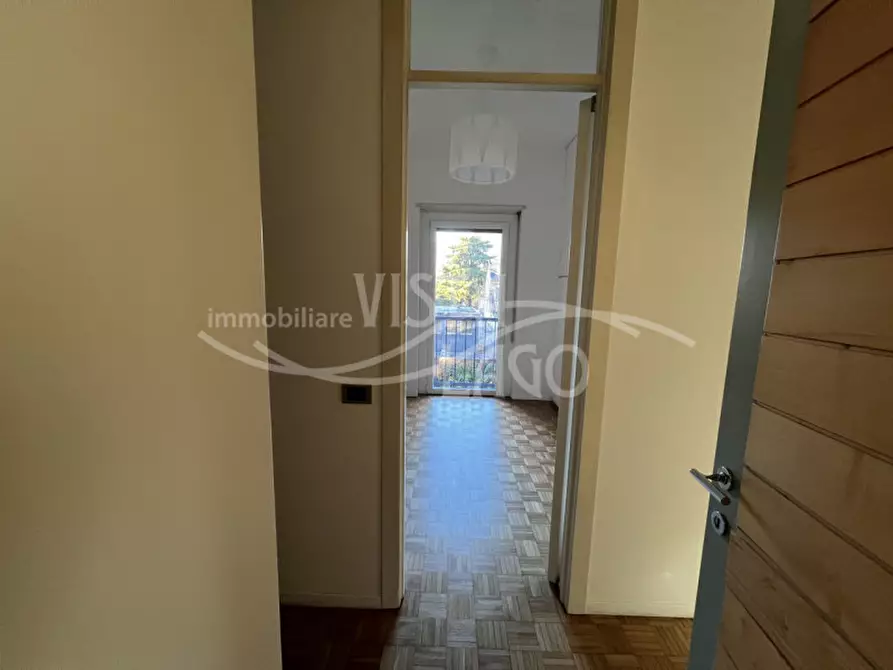 Immagine 45 di Appartamento in affitto  in Via Fratelli Recchi a Como