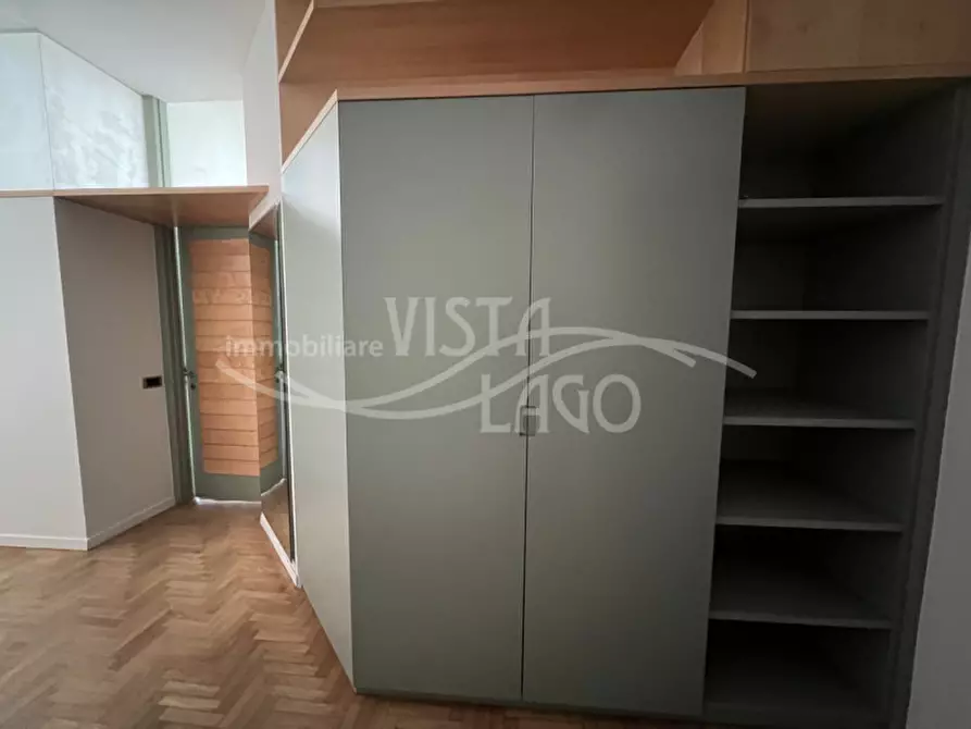 Immagine 57 di Appartamento in affitto  in Via Fratelli Recchi a Como