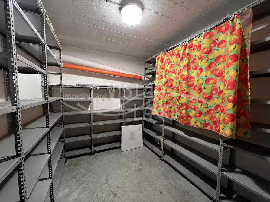 Immagine 60 di Appartamento in affitto  in Via Fratelli Recchi a Como