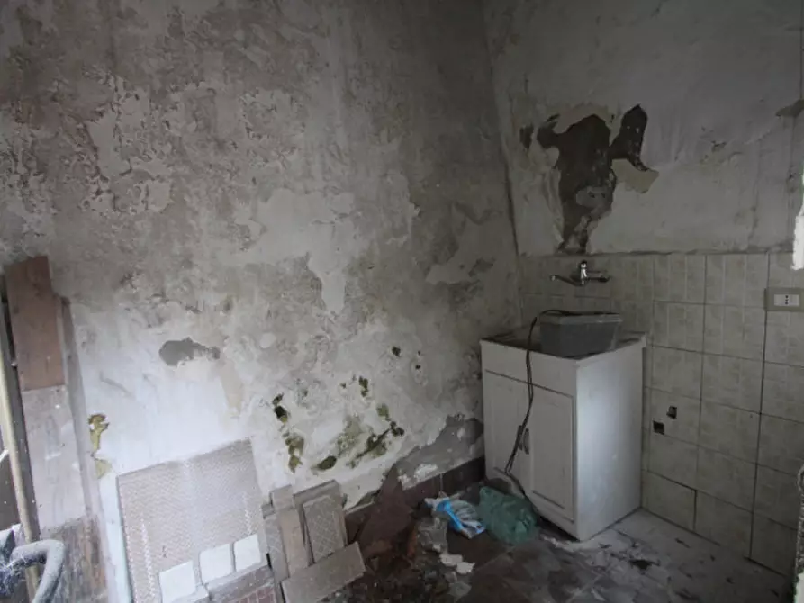 Immagine 7 di Appartamento in vendita  in Via Nazionale 143 a Villafranca Tirrena