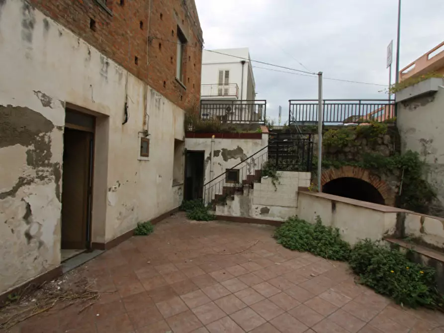 Immagine 8 di Appartamento in vendita  in Via Nazionale 143 a Villafranca Tirrena