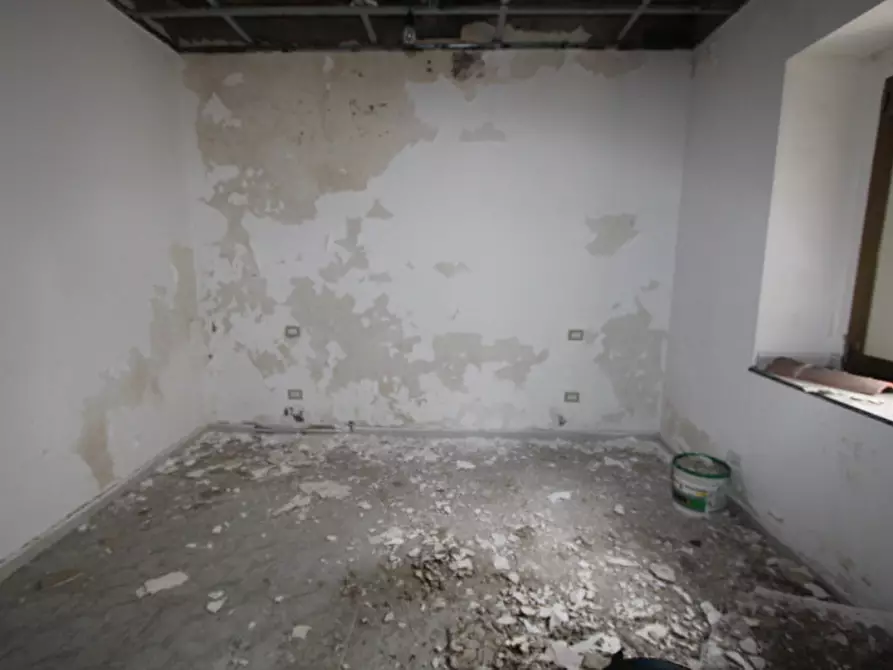 Immagine 14 di Appartamento in vendita  in Via Nazionale 143 a Villafranca Tirrena