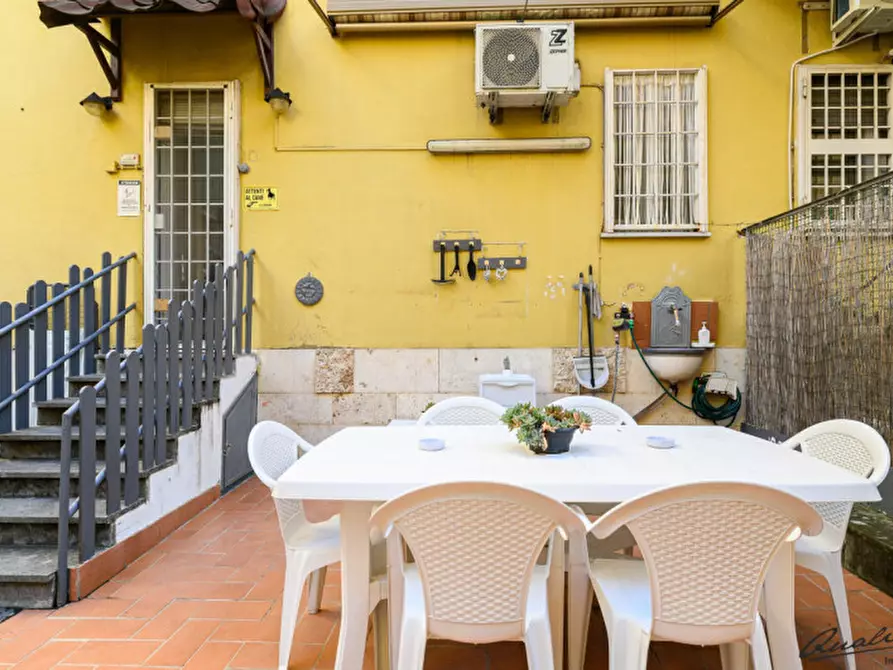 Immagine 28 di Appartamento in vendita  in Viale Jonio a Roma