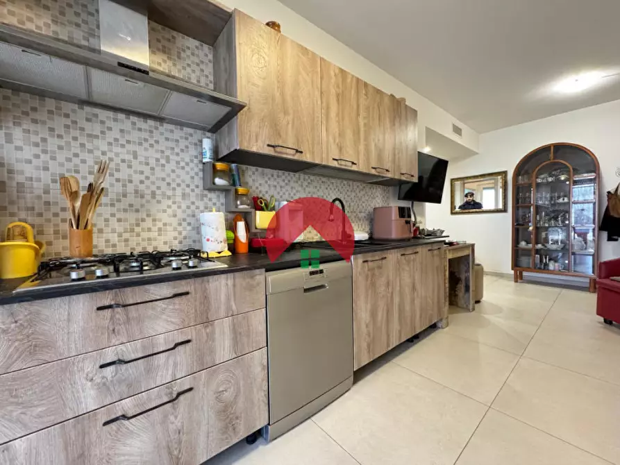 Immagine 8 di Appartamento in vendita  in Via del Mirto a Matera