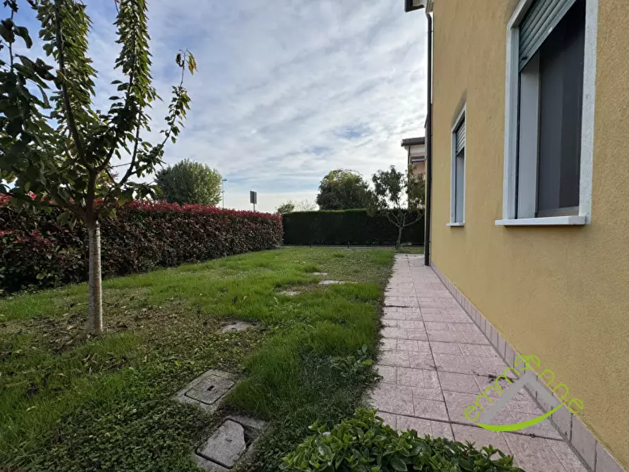 Immagine 2 di Appartamento in vendita  in Via G. Tartini a Piove Di Sacco