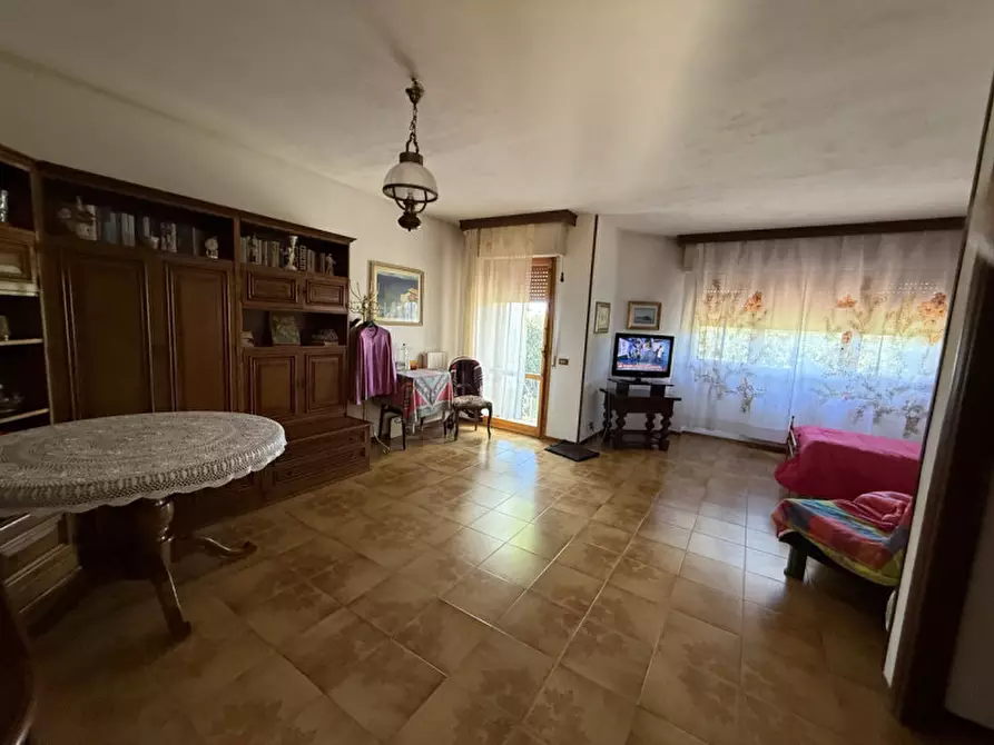 Immagine 3 di Villa in vendita  in Circonvallazione Enrico Berlinguer a Capalbio
