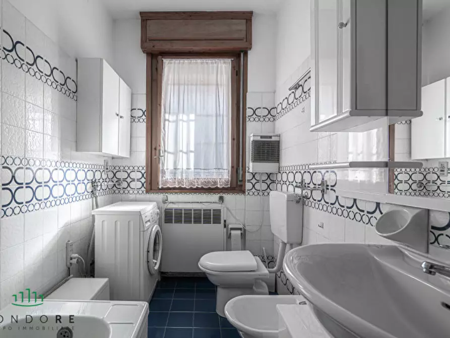 Immagine 27 di Appartamento in vendita  in via della pace a Sasso Marconi