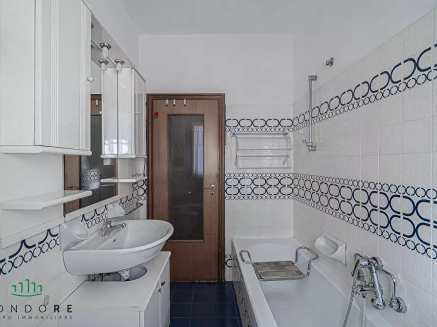 Immagine 28 di Appartamento in vendita  in via della pace a Sasso Marconi