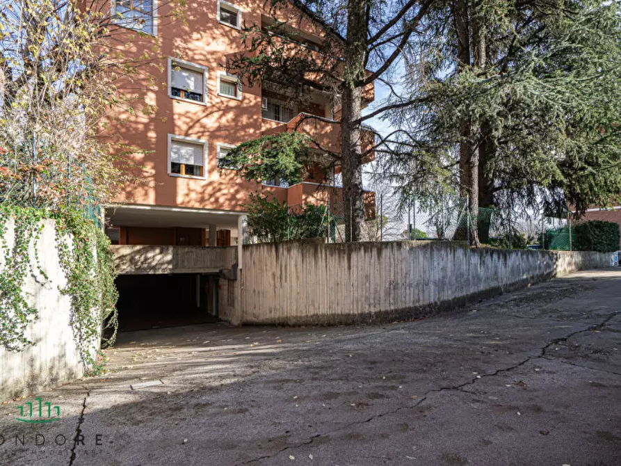 Immagine 34 di Appartamento in vendita  in via della pace a Sasso Marconi