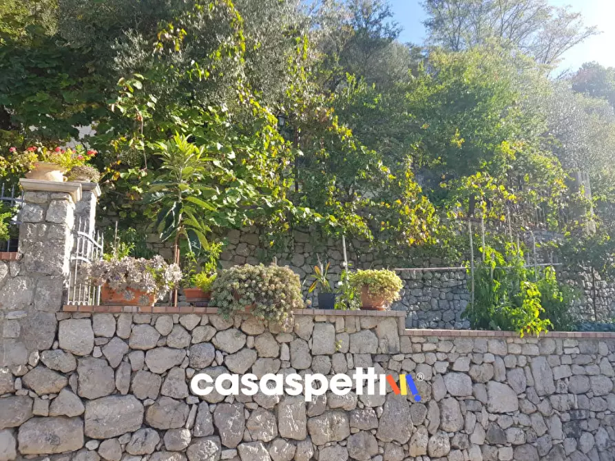 Immagine 5 di Casa indipendente in vendita  in Via Iardini a Sant'angelo A Fasanella