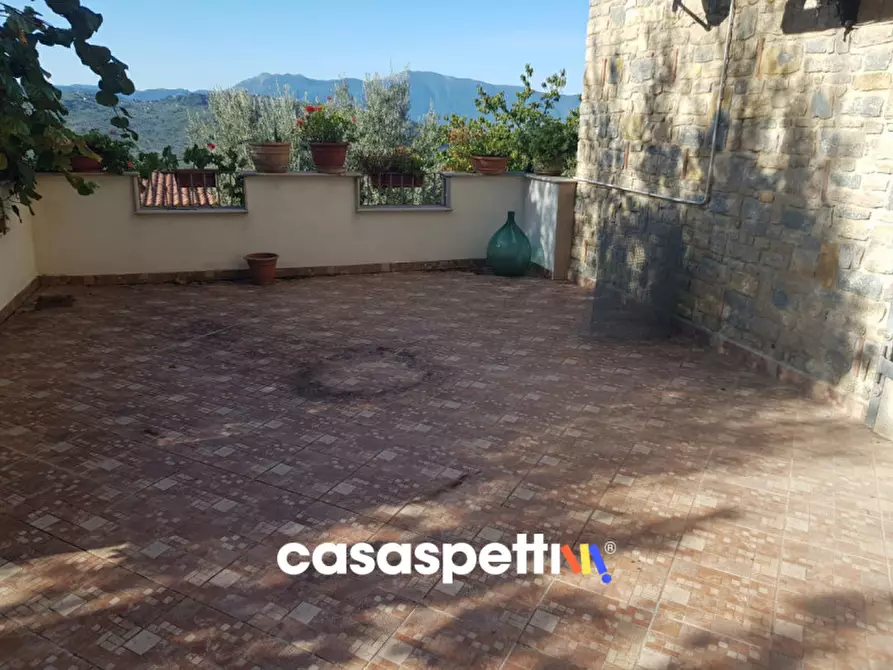 Immagine 10 di Casa indipendente in vendita  in Via Iardini a Sant'angelo A Fasanella