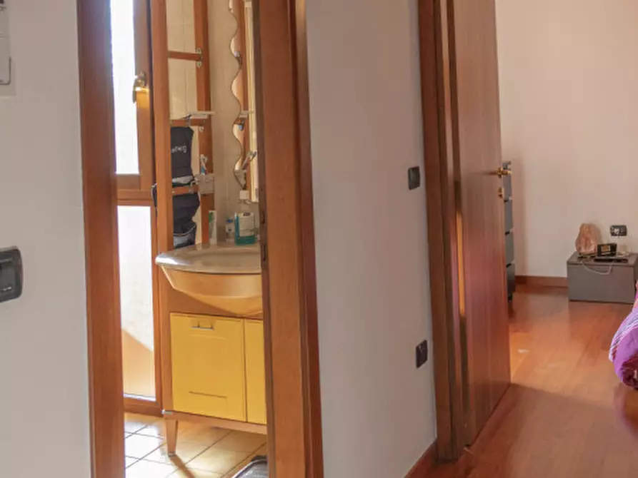 Immagine 24 di Villetta a schiera in vendita  in Via Olmo a Martellago