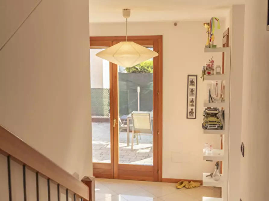 Immagine 28 di Villetta a schiera in vendita  in Via Olmo a Martellago