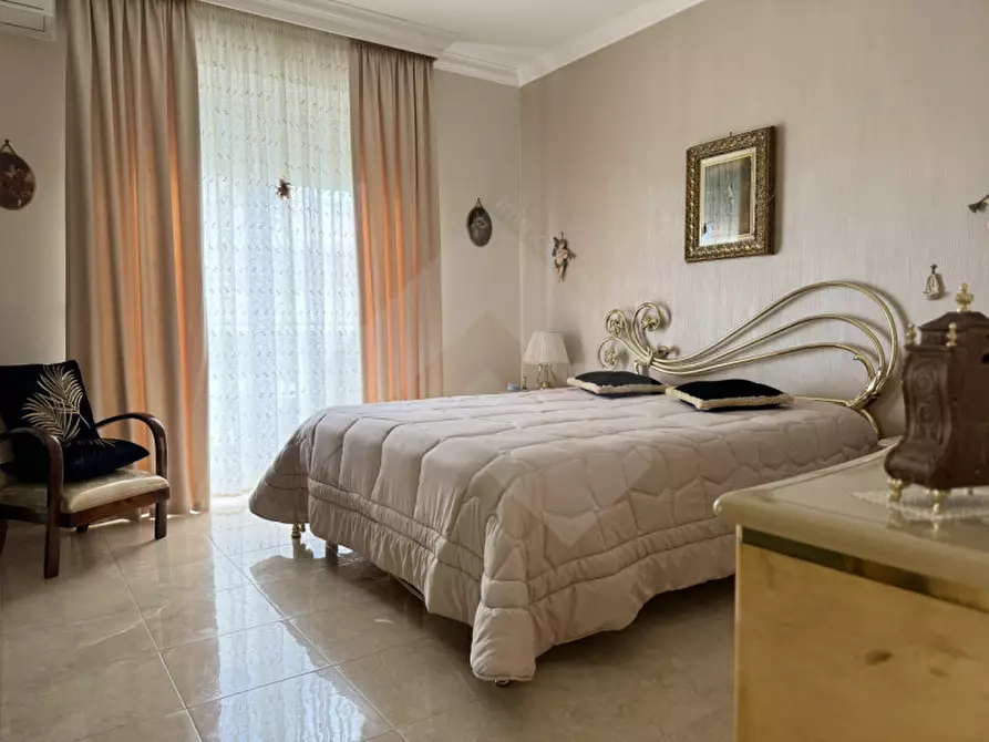 Immagine 9 di Casa indipendente in vendita  a Andria