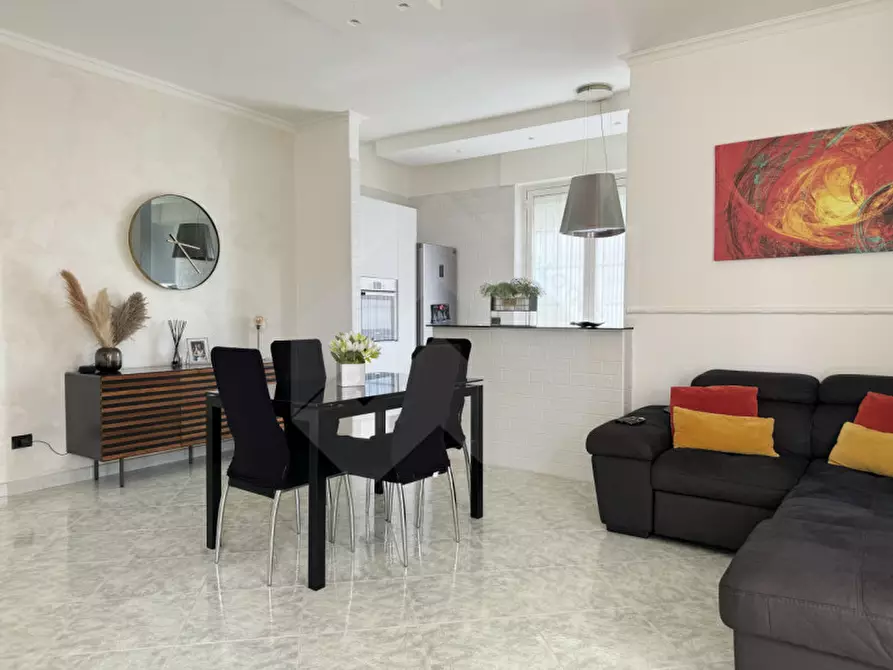 Immagine 14 di Casa indipendente in vendita  a Andria