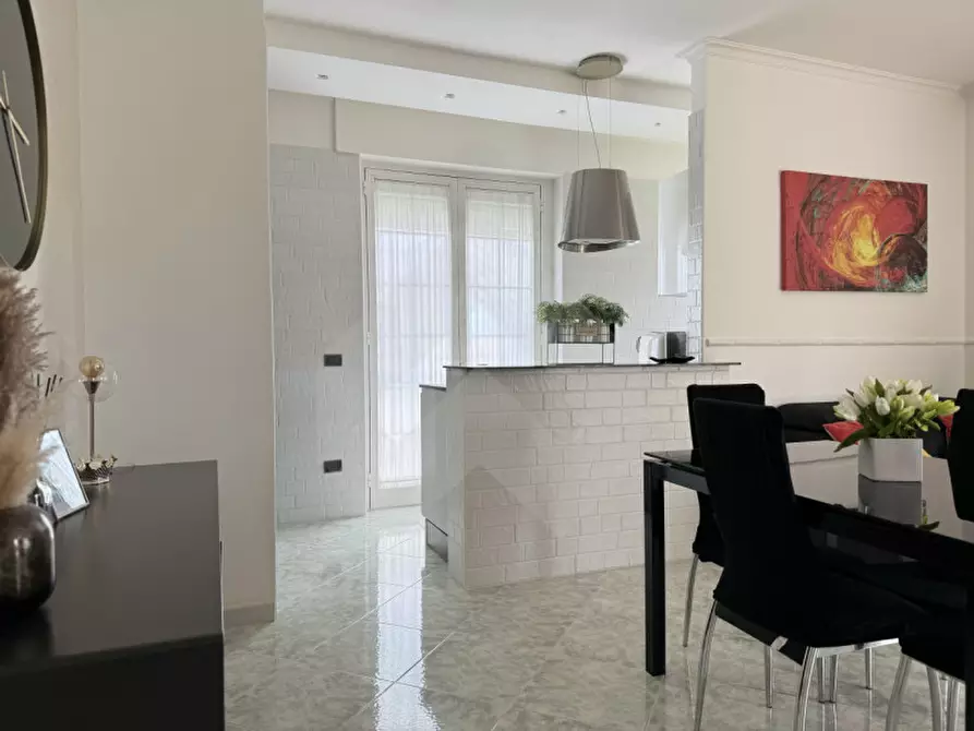 Immagine 15 di Casa indipendente in vendita  a Andria