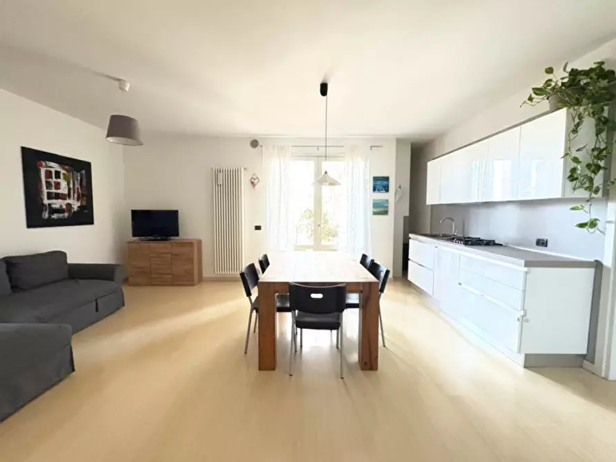 Immagine 6 di Appartamento in vendita  a Castelfranco Veneto