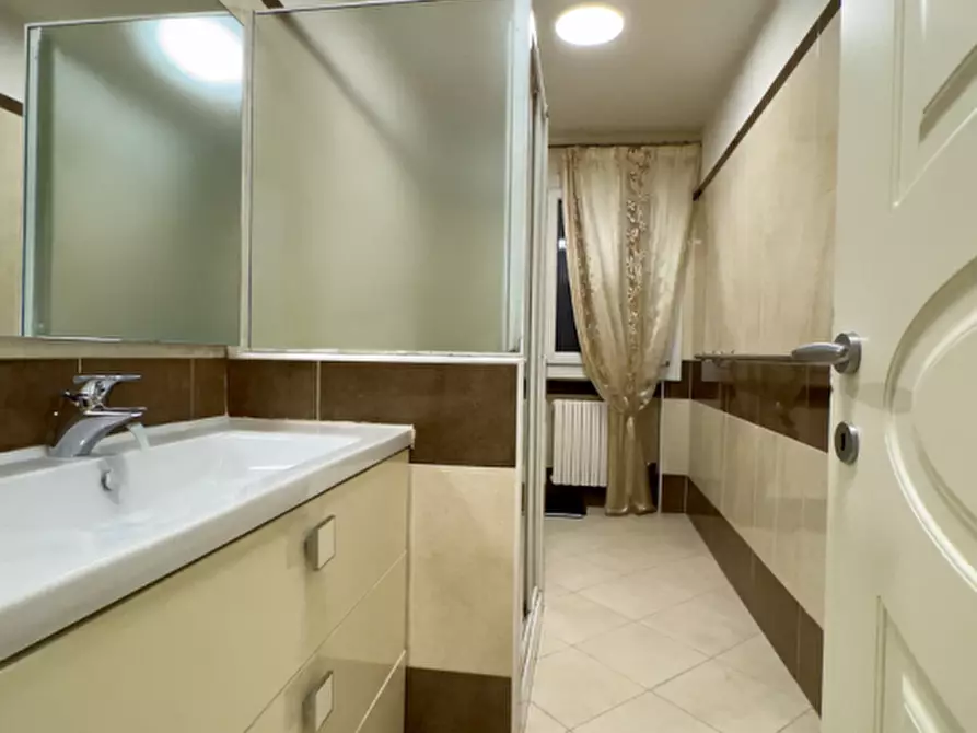 Immagine 16 di Casa bifamiliare in vendita  a Selvazzano Dentro