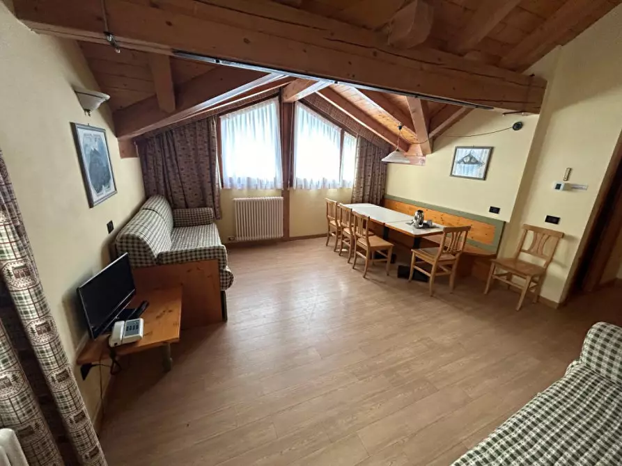 Immagine 4 di Attico in vendita  in Strada dei Monti Alti a Dimaro Folgarida