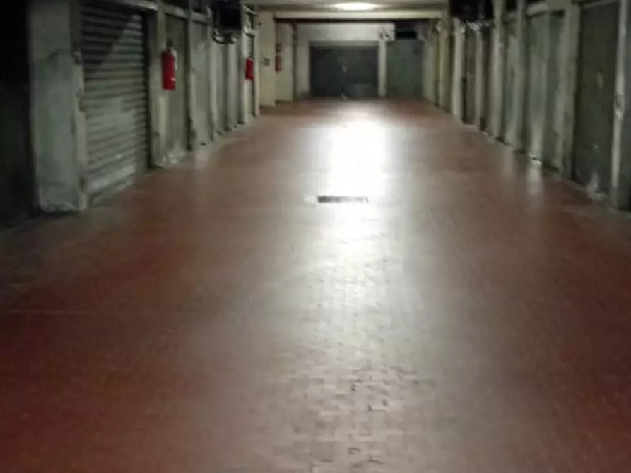 Immagine 5 di Garage in affitto  in Via Giuseppe Piazzi 56 a Torino