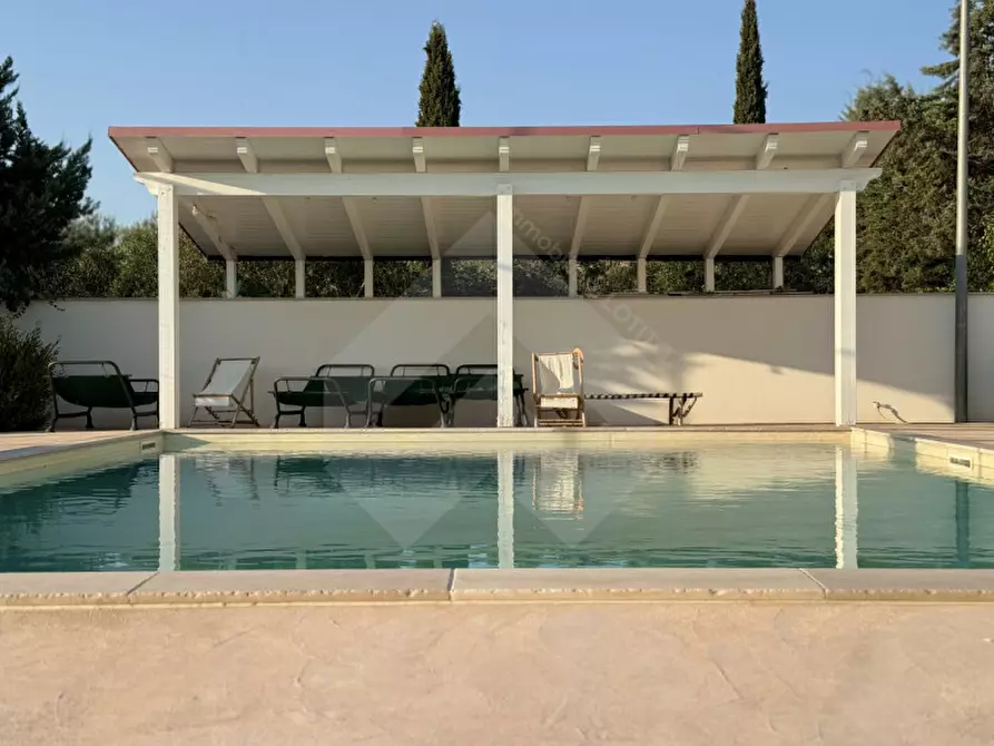 Immagine 1 di Villa in vendita  a Andria
