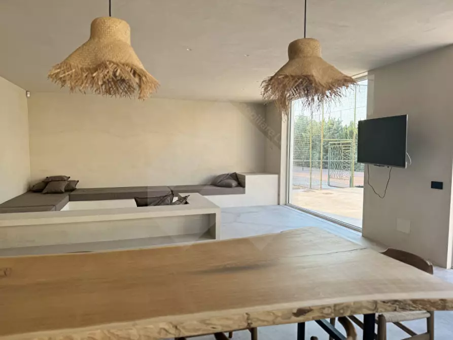 Immagine 23 di Villa in vendita  a Andria