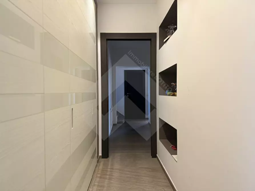 Immagine 36 di Villa in vendita  a Andria