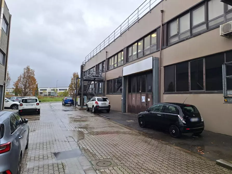 Immagine 2 di Capannone industriale in vendita  in Via Giosuè Carducci, 56010 Ghezzano PI, Italia a San Giuliano Terme