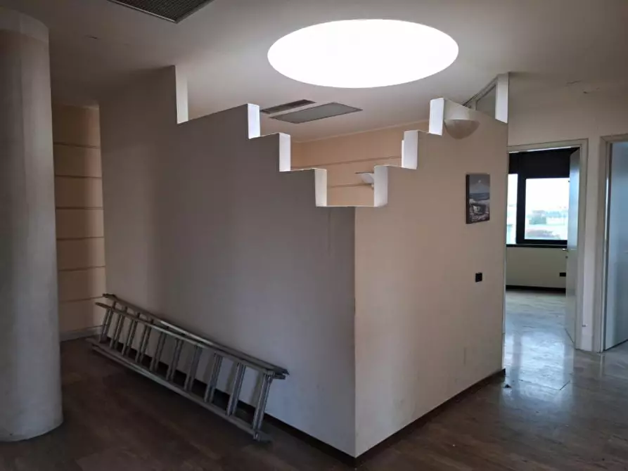 Immagine 5 di Ufficio in vendita  in Via Giosuè Carducci, 62, 56010 San Giuliano Terme PI, Italia a San Giuliano Terme