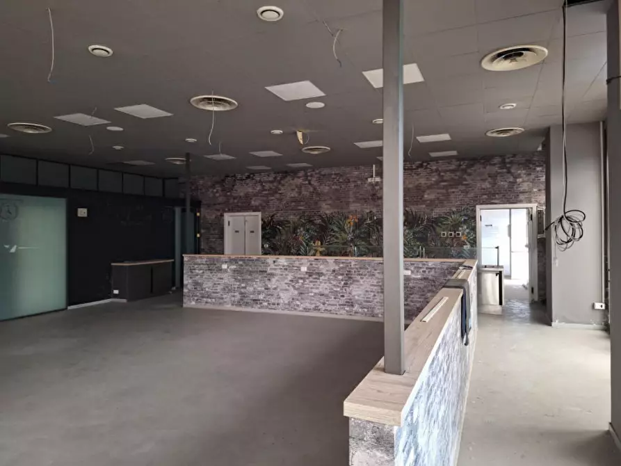 Immagine 4 di Attività commerciale in vendita  in Via Giosuè Carducci, 56010 Ghezzano PI, Italia a San Giuliano Terme