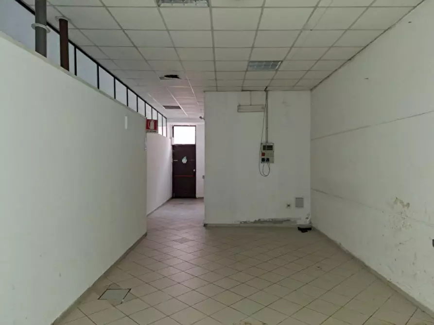 Immagine 7 di Attività commerciale in vendita  in Via Giosuè Carducci, 56010 Ghezzano PI, Italia a San Giuliano Terme