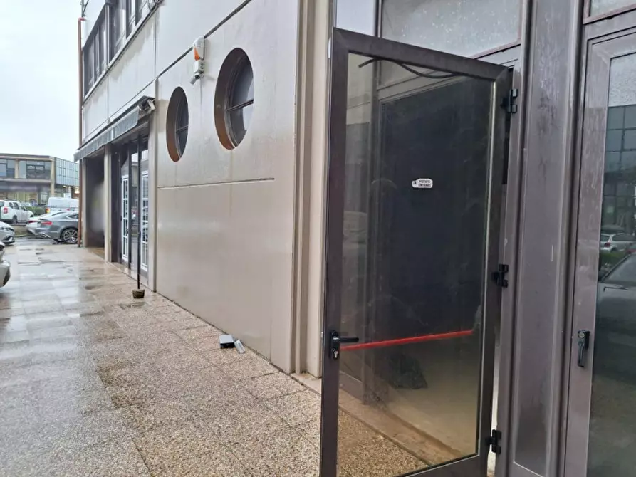 Immagine 15 di Attività commerciale in vendita  in Via Giosuè Carducci, 56010 Ghezzano PI, Italia a San Giuliano Terme