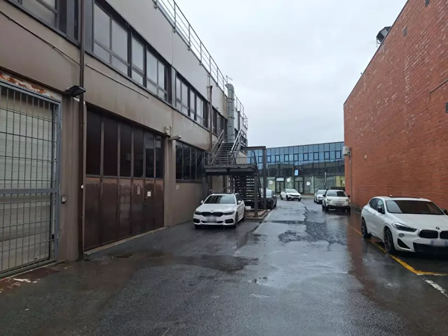 Immagine 2 di Capannone industriale in vendita  in Via Giosuè Carducci, 56010 Ghezzano PI, Italia a San Giuliano Terme