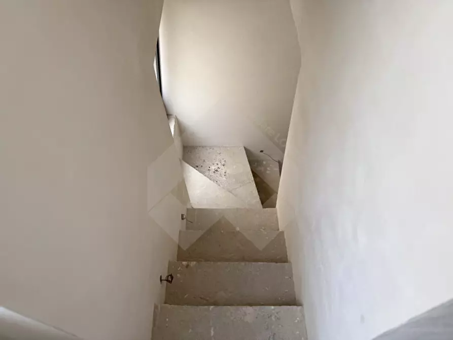 Immagine 14 di Casa indipendente in vendita  a Andria