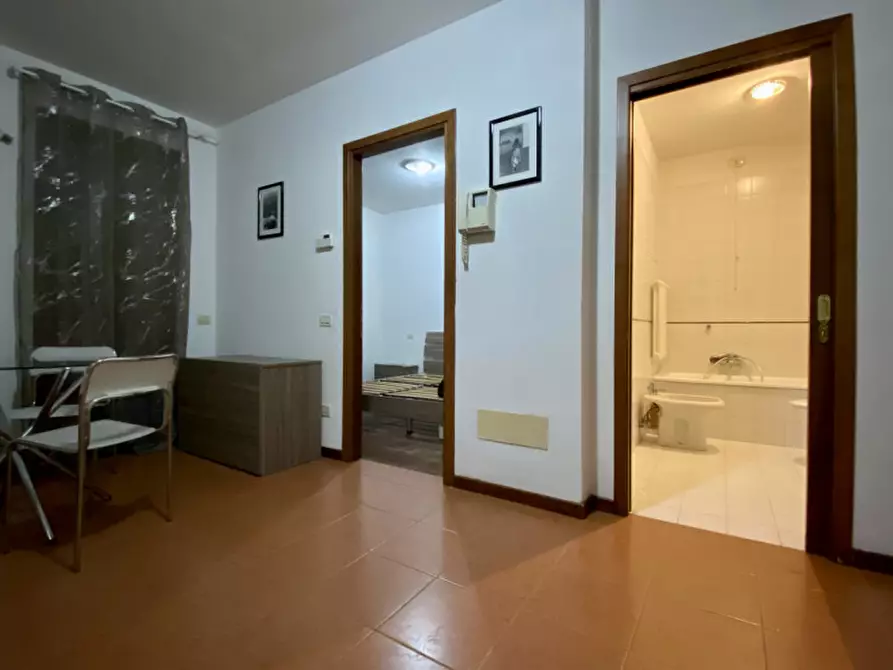 Immagine 2 di Appartamento in vendita  in Viale San Lazzaro, 108 a Vicenza