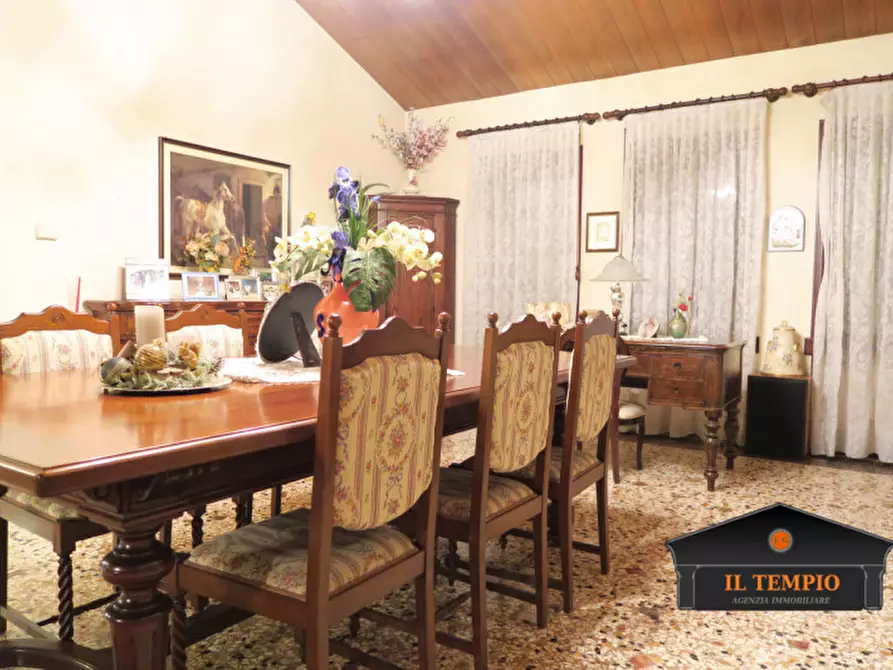 Immagine 6 di Casa indipendente in vendita  in Via stradone a Torri Di Quartesolo