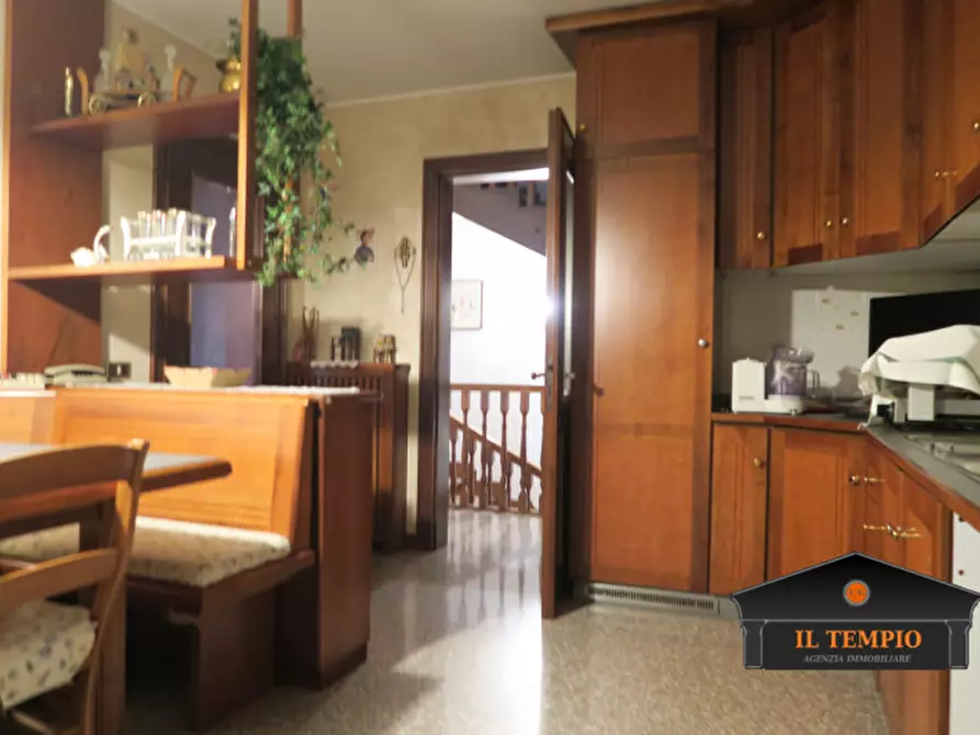 Immagine 8 di Casa indipendente in vendita  in Via stradone a Torri Di Quartesolo