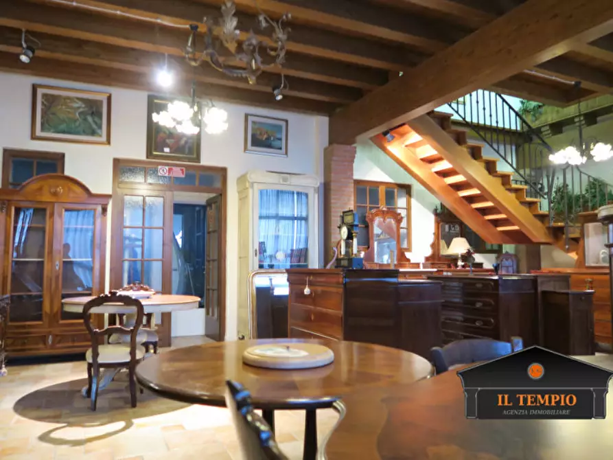 Immagine 11 di Casa indipendente in vendita  in Via stradone a Torri Di Quartesolo