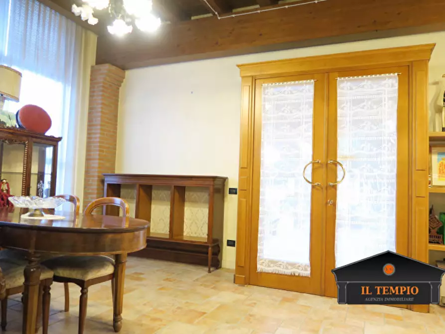 Immagine 12 di Casa indipendente in vendita  in Via stradone a Torri Di Quartesolo