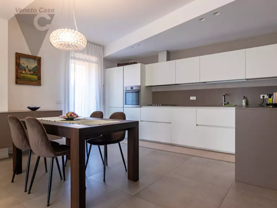 Immagine 8 di Casa quadrifamiliare in vendita  a Legnaro