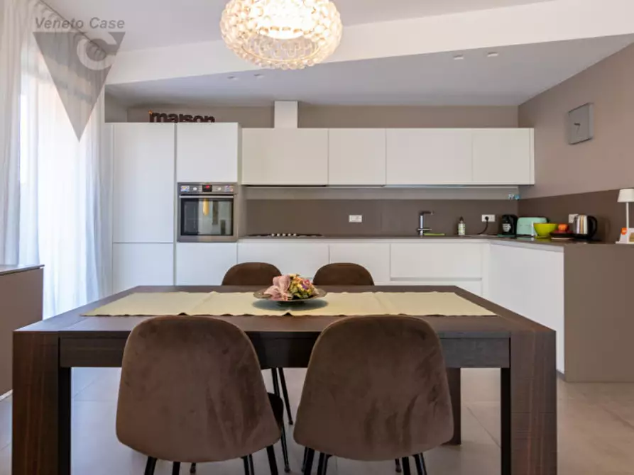 Immagine 9 di Casa quadrifamiliare in vendita  a Legnaro