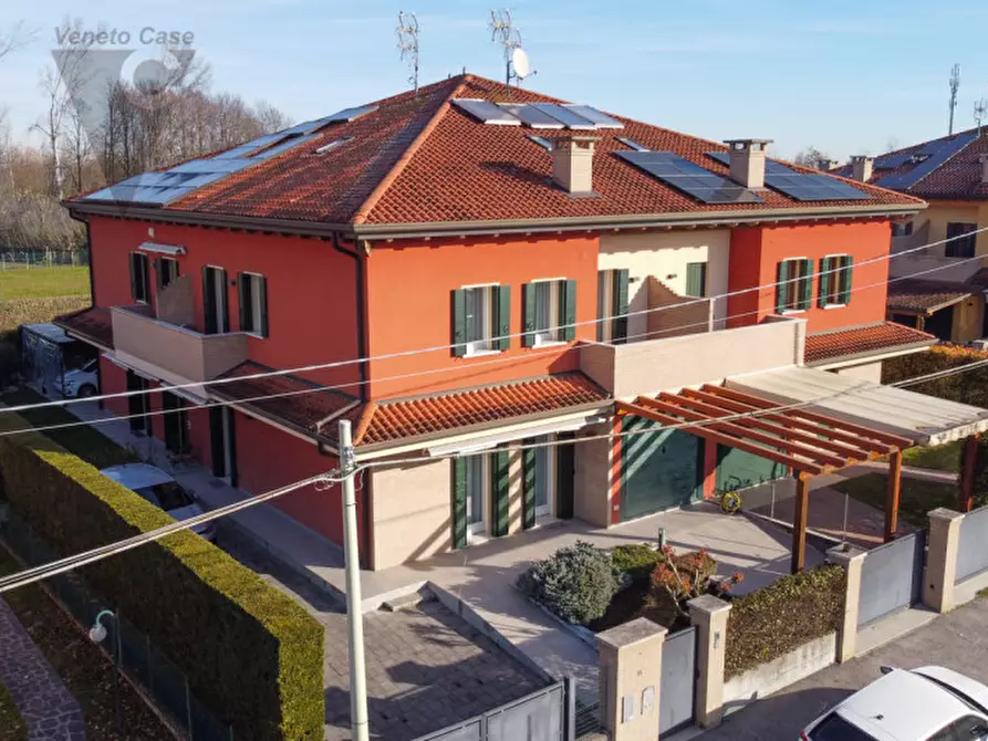 Immagine 13 di Casa quadrifamiliare in vendita  a Legnaro