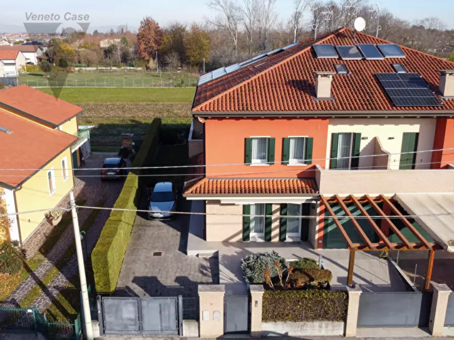 Immagine 14 di Casa quadrifamiliare in vendita  a Legnaro