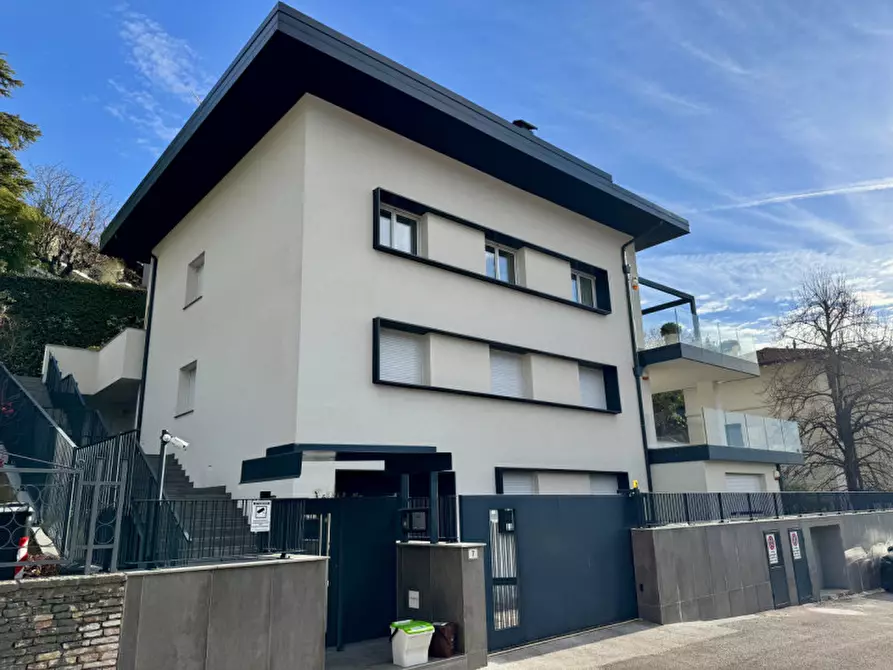 Immagine 1 di Appartamento in vendita  in Via Luigi de Campi 7 a Trento