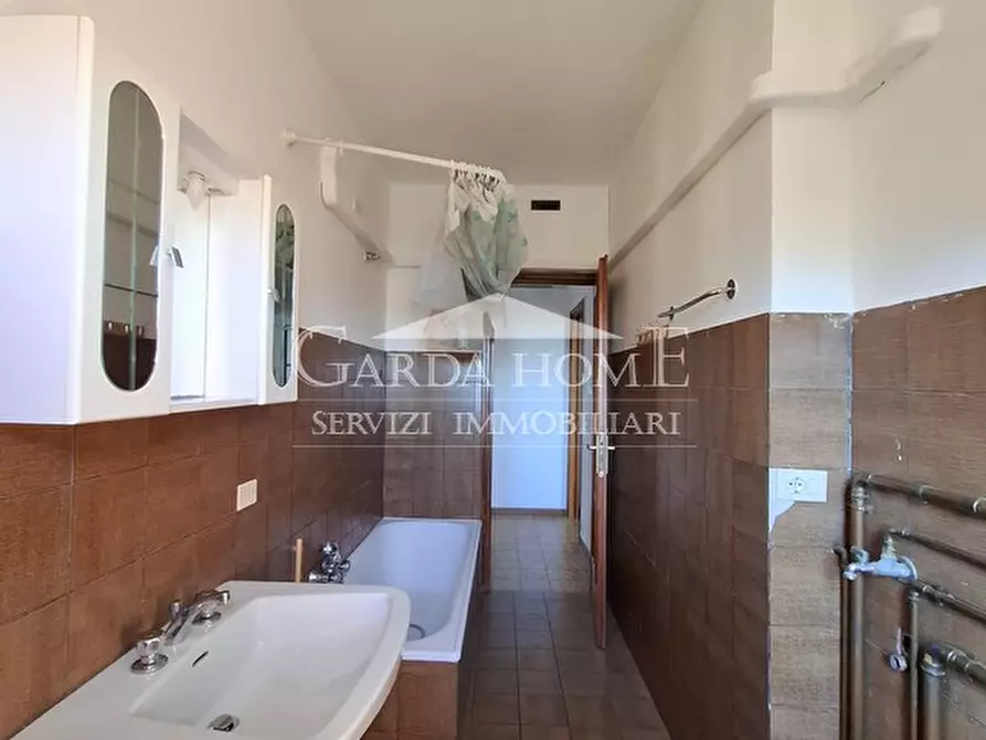 Immagine 10 di Appartamento in affitto  in Via Lorenzini a Desenzano Del Garda