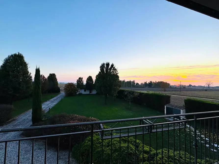 Immagine 35 di Casa trifamiliare in vendita  in via. Strada Acquafredda a Castel Goffredo